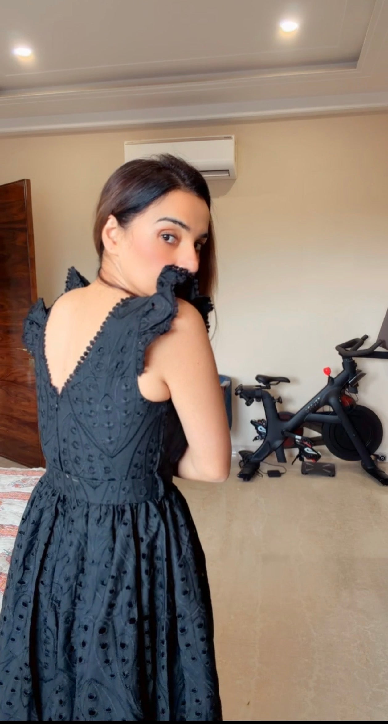 The Lace Dress - Black